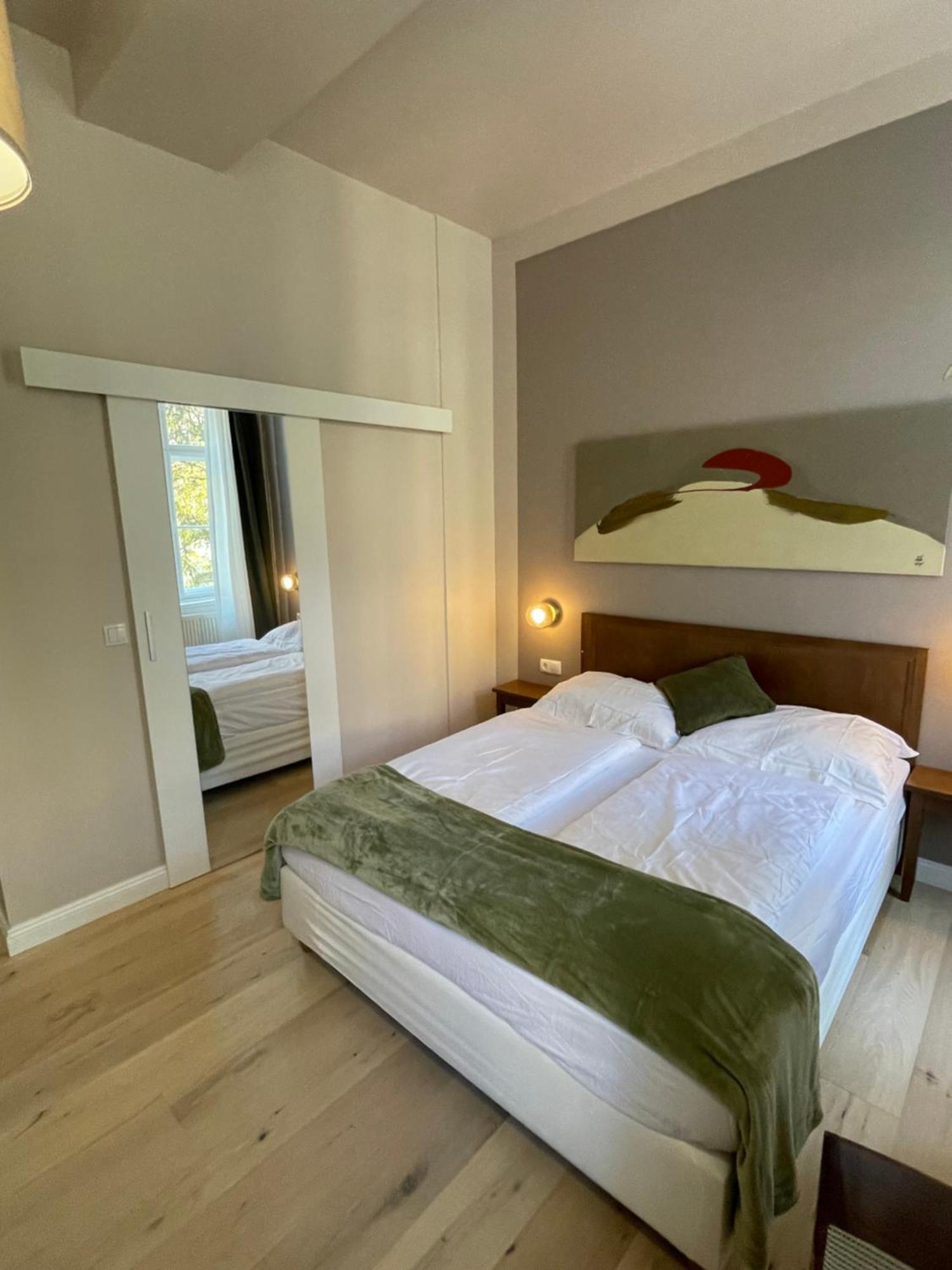 Boutique Hotel Mariahilf Вена Экстерьер фото